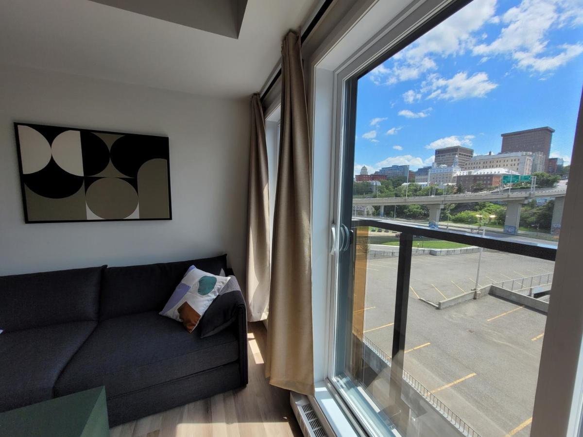 Condo Mid-Century Modern Style - Pool/Terrace Квебек Екстер'єр фото