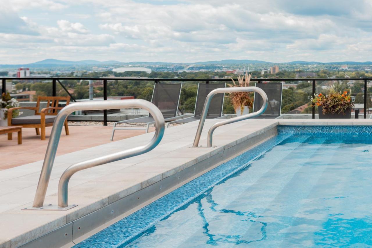 Condo Mid-Century Modern Style - Pool/Terrace Квебек Екстер'єр фото